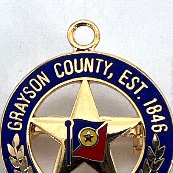 Grayson County Texas Est. 1846 Commemorative Pin Badge Necklace Pendant New - Picture 3 of 9